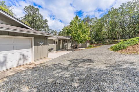 176 Devon Dr, Grants Pass, OR 97527 photo 35