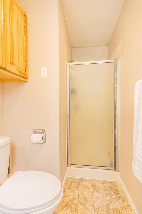 176 Devon Dr, Grants Pass, OR 97527 photo 21