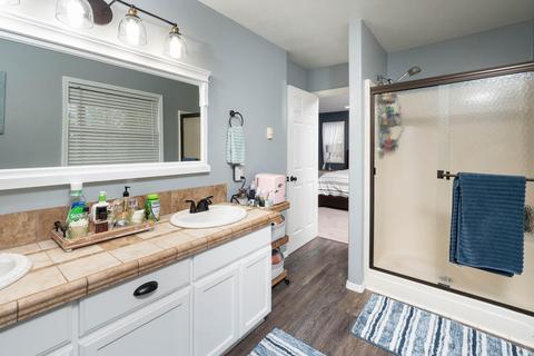66345 White Rock Loop, Bend, OR 97703 photo 18