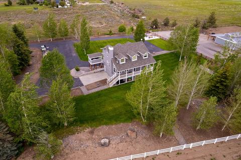 66345 White Rock Loop, Bend, OR 97703 photo 8