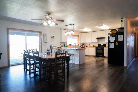 644 Joe Wright Rd, Klamath Falls, OR 97603 photo 28
