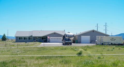 644 Joe Wright Rd, Klamath Falls, OR 97603