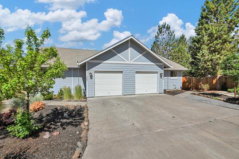 1437 NE Covington Ln, Bend, OR 97701 photo 2