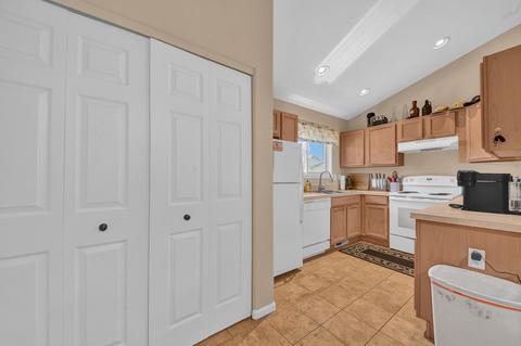 1437 NE Covington Ln, Bend, OR 97701 photo 30