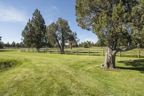 24055 Dodds Rd, Bend, OR 97701 photo 53