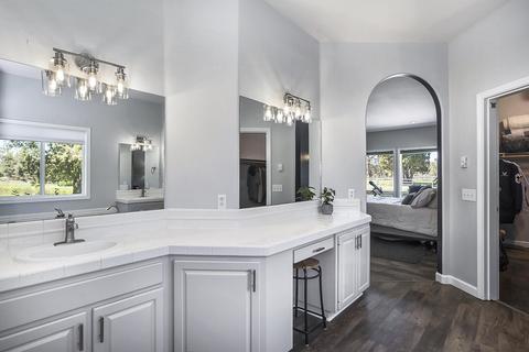 24055 Dodds Rd, Bend, OR 97701 photo 31