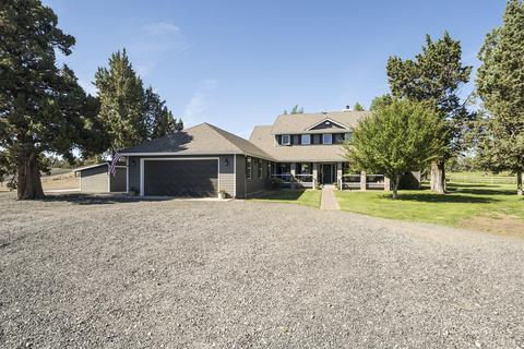 24055 Dodds Rd, Bend, OR 97701 photo 4