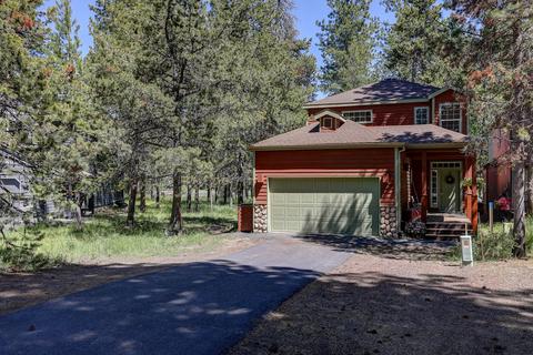 55629 Wagon Master Way, Bend, OR 97707 photo 1