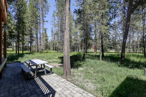 55629 Wagon Master Way, Bend, OR 97707 photo 22