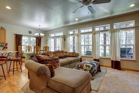 55629 Wagon Master Way, Bend, OR 97707 photo 6