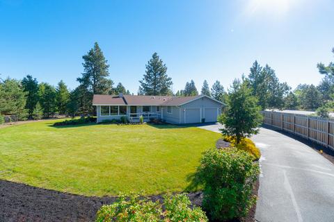 60588 Springtree Ct, Bend, OR 97702 photo 1