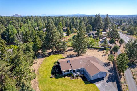 60588 Springtree Ct, Bend, OR 97702 photo 34