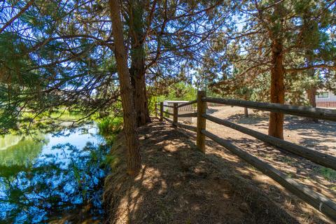 60588 Springtree Ct, Bend, OR 97702 photo 48