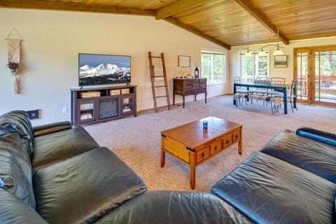60588 Springtree Ct, Bend, OR 97702 photo 13