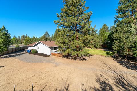 60588 Springtree Ct, Bend, OR 97702 photo 44