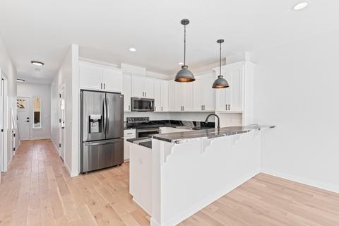 303 Everett Way, Talent, OR 97540 photo 12