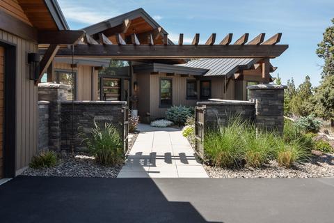 2057 NW Perspective Dr, Bend, OR 97703 photo 3
