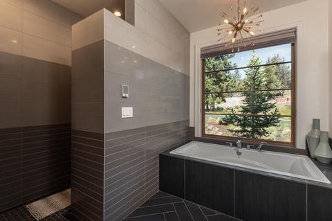 2057 NW Perspective Dr, Bend, OR 97703 photo 24