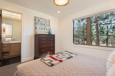 2057 NW Perspective Dr, Bend, OR 97703 photo 32