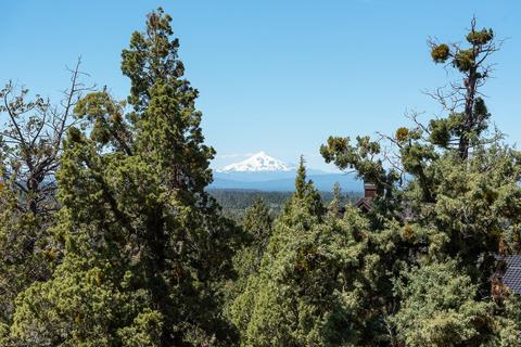2057 NW Perspective Dr, Bend, OR 97703 photo 55