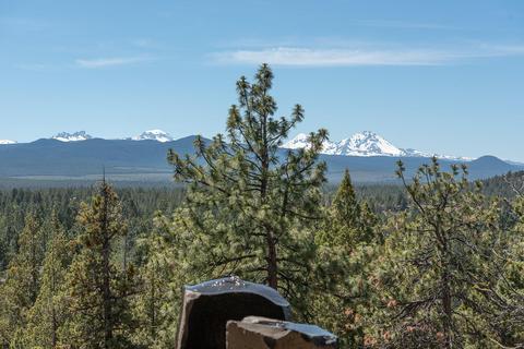 2057 NW Perspective Dr, Bend, OR 97703 photo 47