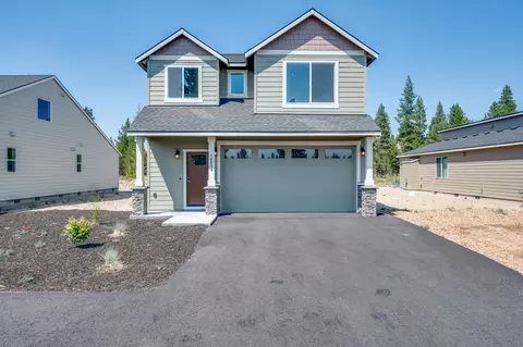 16654 Pine Creek Dr, La Pine, OR 97739