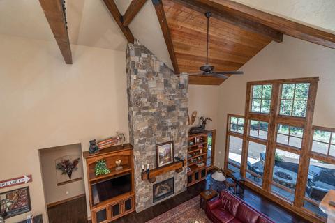 56580 Sunstone Loop, Bend, OR 97707 photo 4