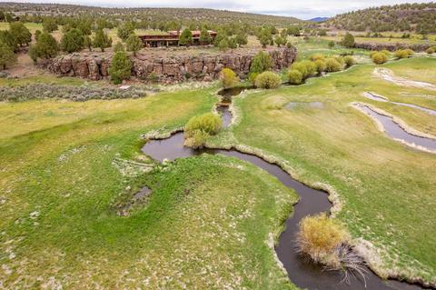 73814 Bear Creek Flat Ln, Silver Lake, OR 97638