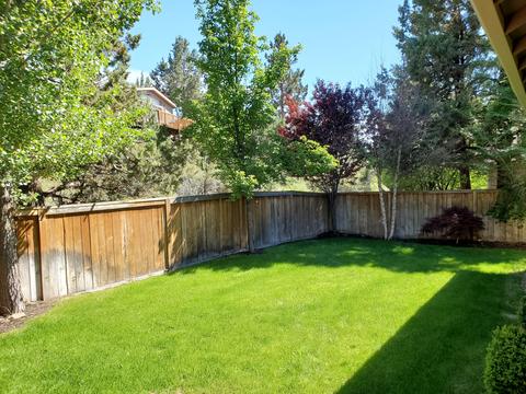 20699 Beaumont Dr, Bend, OR 97701 photo 8