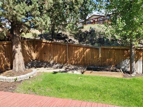20699 Beaumont Dr, Bend, OR 97701 photo 7