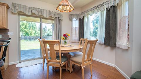52790 Meadow Ln, La Pine, OR 97739 photo 12