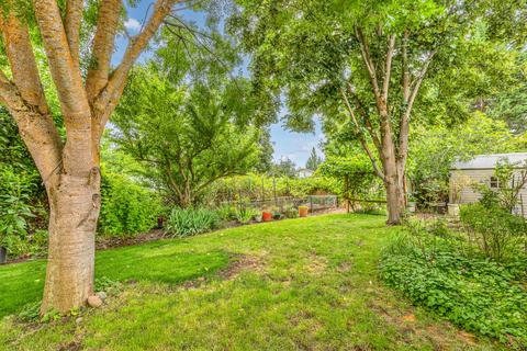480 Westminster Dr, Eagle Point, OR 97524 photo 27