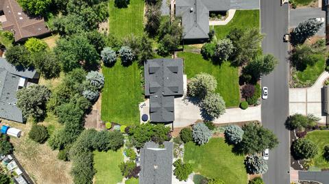 61230 Sarah Dr, Bend, OR 97702 photo 12