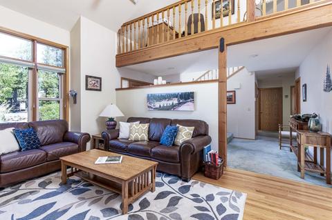 18187 Oregon Loop, Sunriver, OR 97707 photo 5