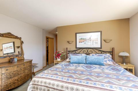 18187 Oregon Loop, Sunriver, OR 97707 photo 19