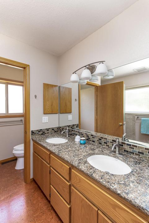 18187 Oregon Loop, Sunriver, OR 97707 photo 21