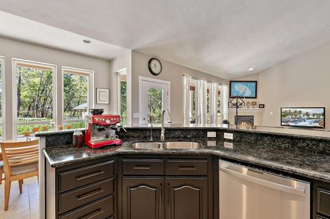 315 Summit Loop, Grants Pass, OR 97527 photo 9