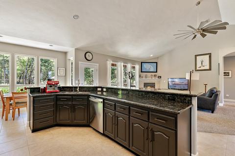 315 Summit Loop, Grants Pass, OR 97527 photo 13