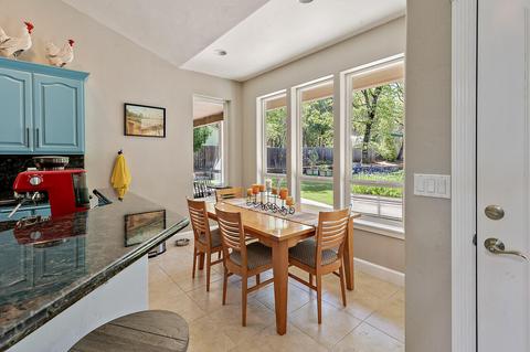 315 Summit Loop, Grants Pass, OR 97527 photo 6