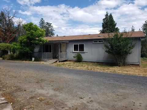 301 Pine Tree Dr, Williams, OR 97544 photo 2