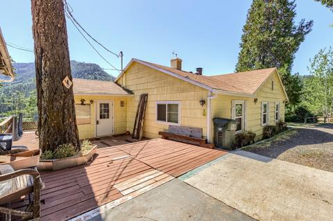 46 Busch Rd, Trail, OR 97541 photo 2