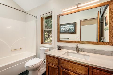 18811 Baker Rd, Bend, OR 97702 photo 16