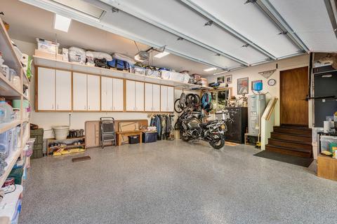 18811 Baker Rd, Bend, OR 97702 photo 20