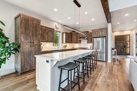 60412 Kangaroo Loop, Bend, OR 97702 photo 9