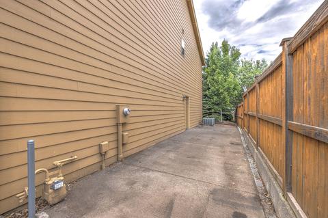 63177 Brookstone Ln, Bend, OR 97701 photo 39