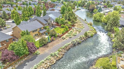 63177 Brookstone Ln, Bend, OR 97701 photo 46