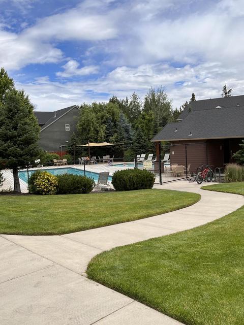 63177 Brookstone Ln, Bend, OR 97701 photo 52