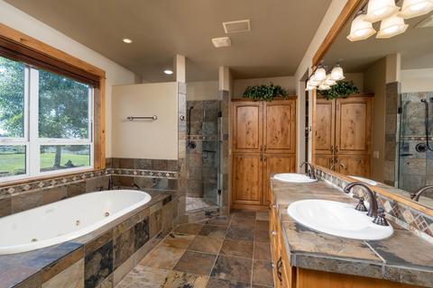 22425 Rickard Rd, Bend, OR 97702 photo 22