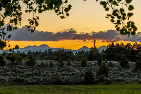 22425 Rickard Rd, Bend, OR 97702 photo 54