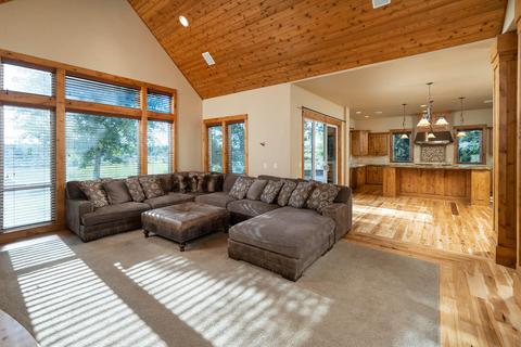22425 Rickard Rd, Bend, OR 97702 photo 14